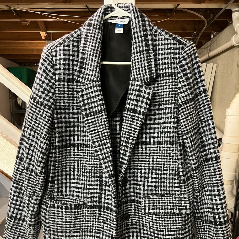 Old Navy Black & White Houndstooth Coat - Size Medium 🖤🤍